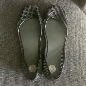 Melissa rubber flats size 7